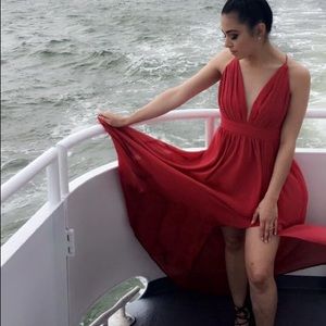 gorg red dress with leg slit | hotmiamistyles 💃🏻